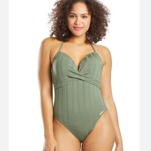 Vince Camuto One Piece Halter Swim Suit Green Women’s 10 Molded Cups